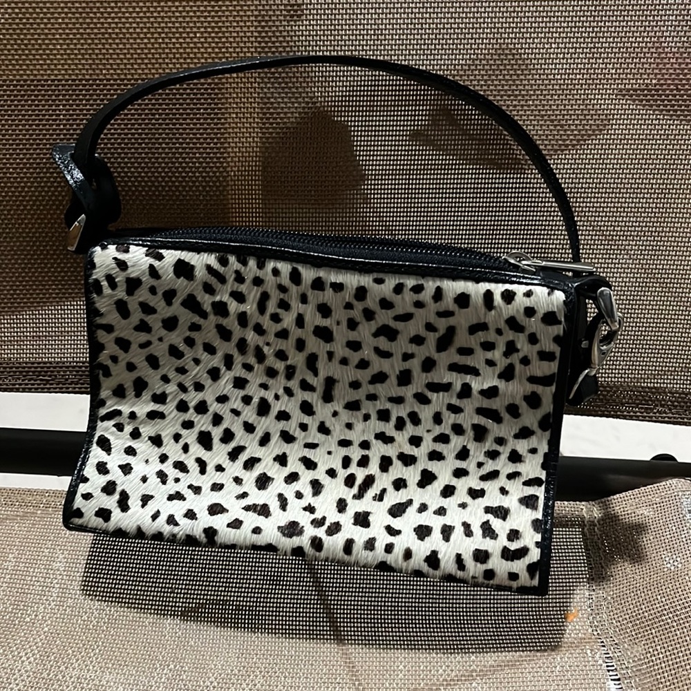 Me Borge hand bag classic collection # 7505.5982